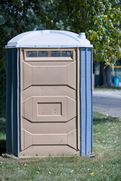 Portable Toilet Options We Offer in Mayflower, AR